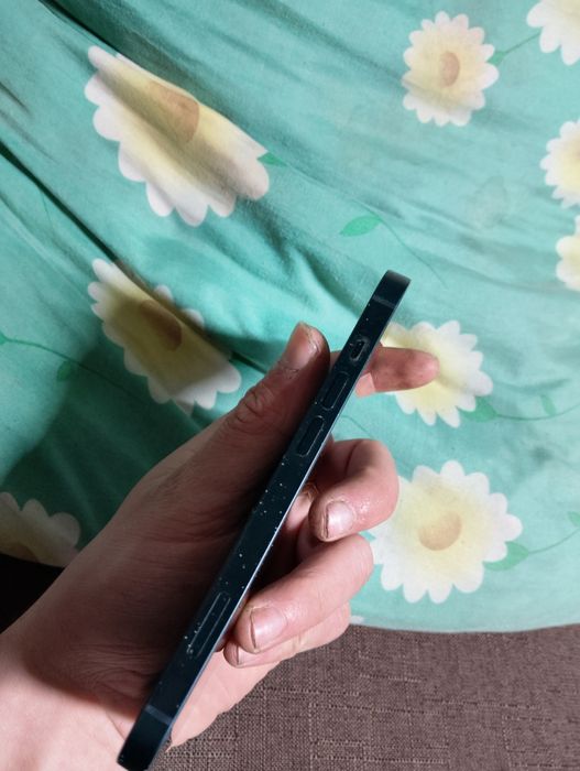 Продам айфонн 14