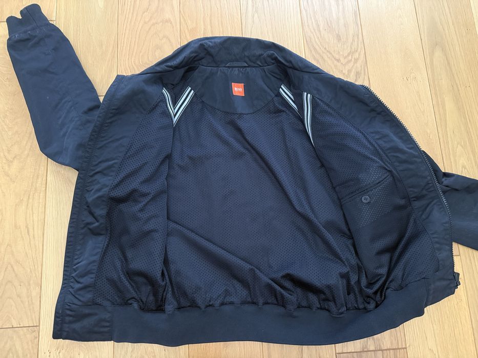 Яке Hugo Boss размер 50