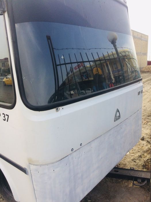 Автобус ошхона жихозлари билан сотилади Автобусни хайдаб булмайди