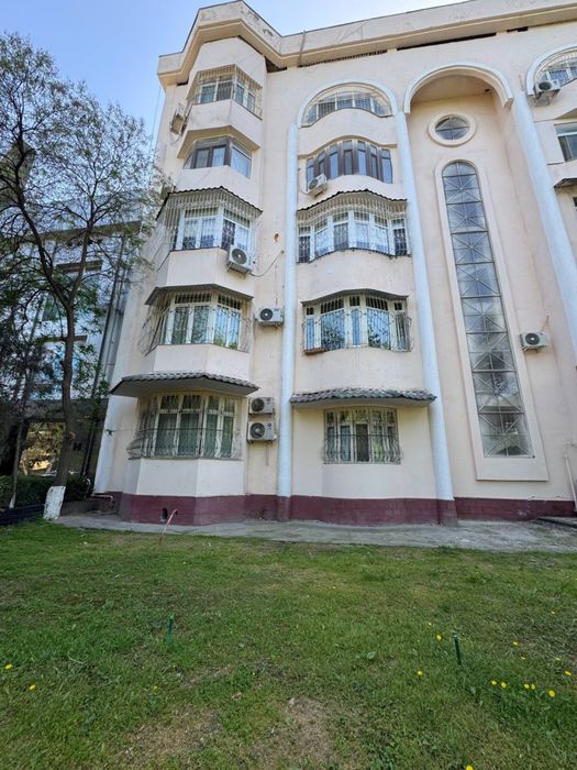 1-линия вдоль дороги нежилой помещение Ц-1