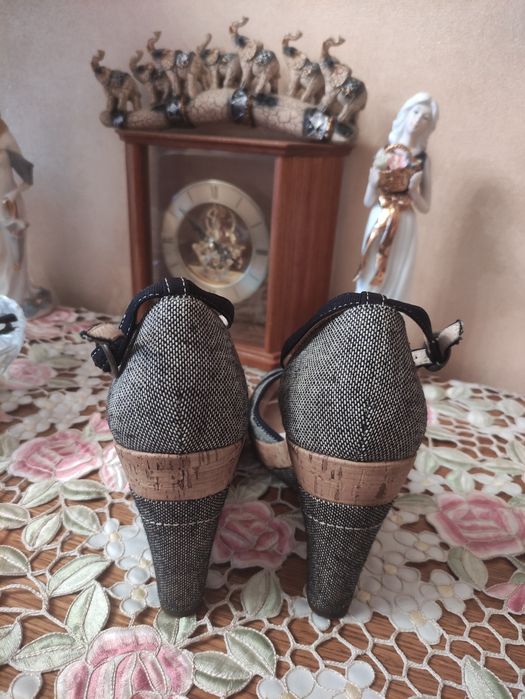 Босоножки Tomy Hilfiger 41