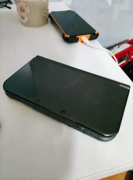 New Nintendo 3ds xl cu joc pokemon sun