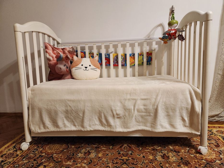Детско легло, бяло, с падащи прегради на 2 нива