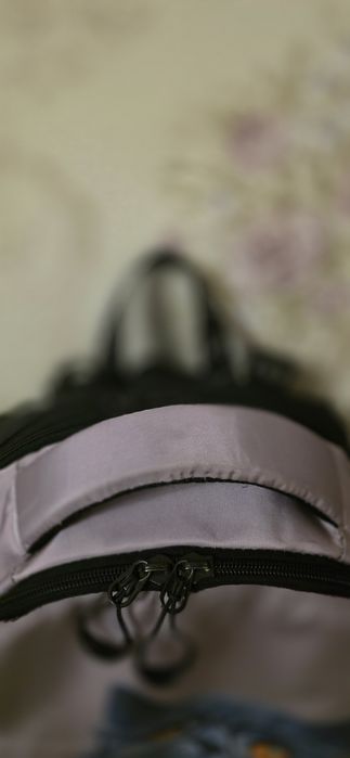 Продам рюкзак для школьников