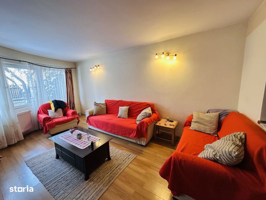 Duplex confortabil la Padure-Rosu, 273 mp construiti, 199 mp teren, P+