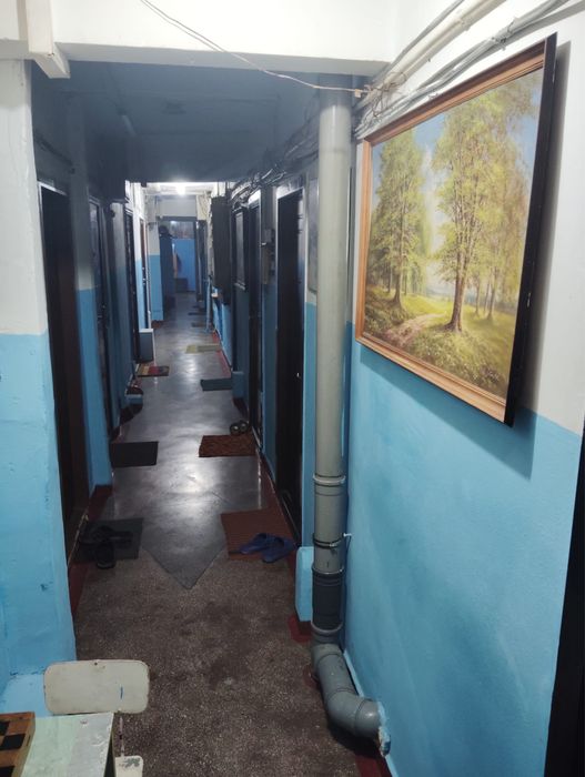 Vand garsoniera conf 2 micro 19 cu baie si toaleta proprie