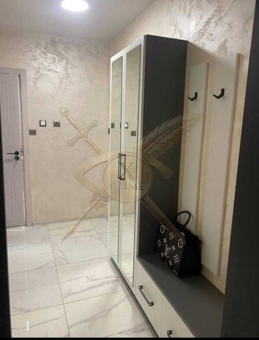 Двустаен апартамент в Автогара! 21916032