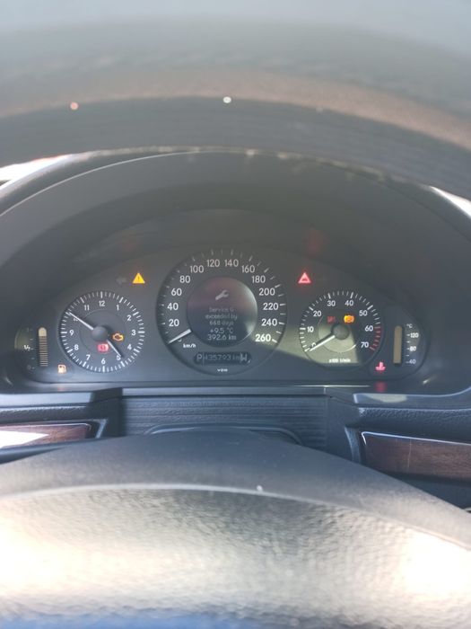 Продам Мерседес Е240