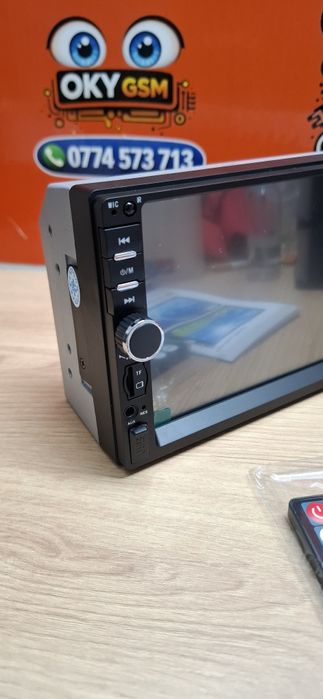 Player auto multimedia 7018B