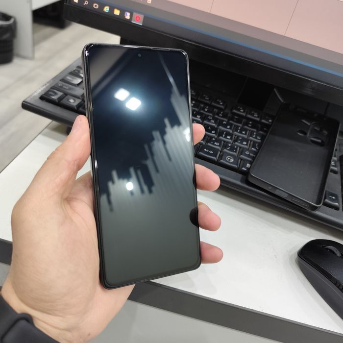 Xiaomi Redmi note 13 pro 8/256 идеал