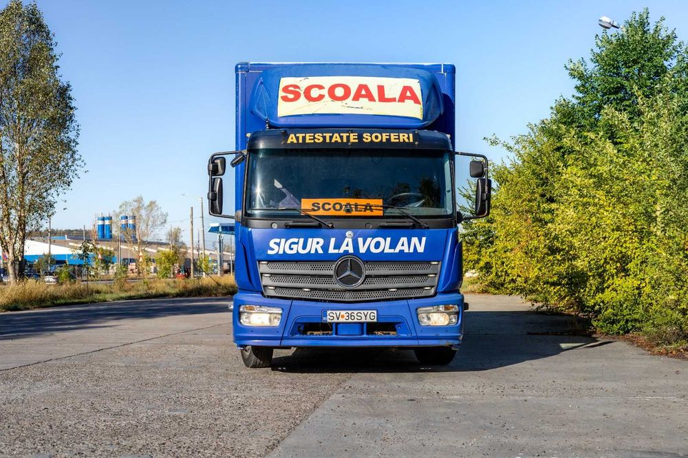 Camion Mercedes Atego