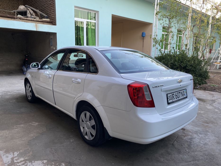 Jentra v xorowem sostoyaniye