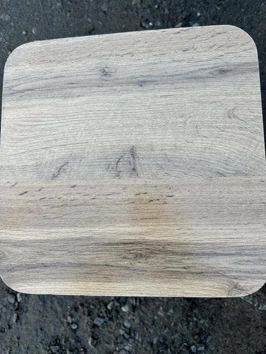 Табуретки 4 штуки