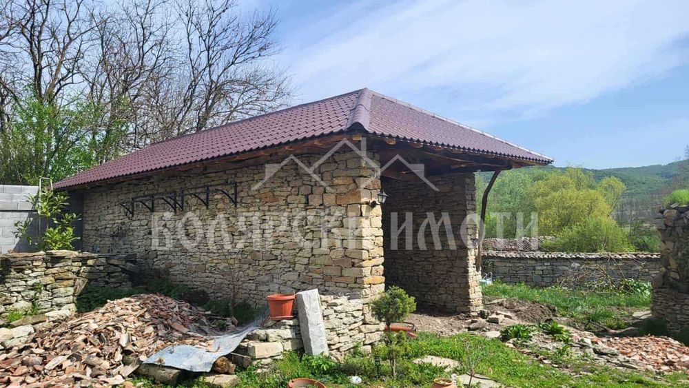 Продава се Къща в с. Леденик, Област Велико Търново - 300 кв.м за 1067 €/кв.м - Снимка #6