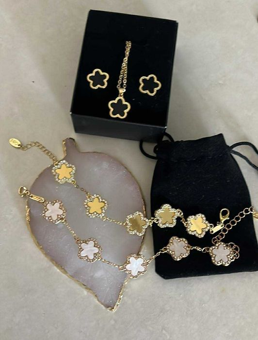 Обеци Michael Kors Guess