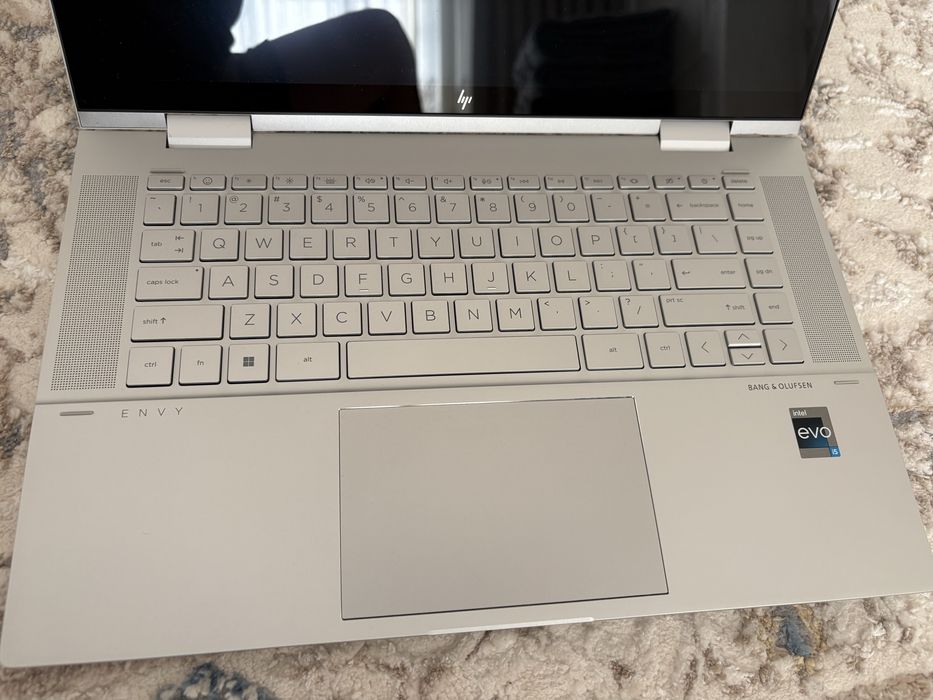 HP Envy 360 ноутбук