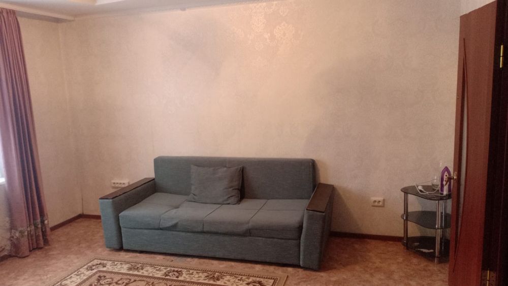 Сдам квартиру семейным в 14 мкр