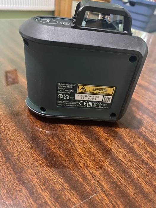 Лазарен нивелир BOSCH