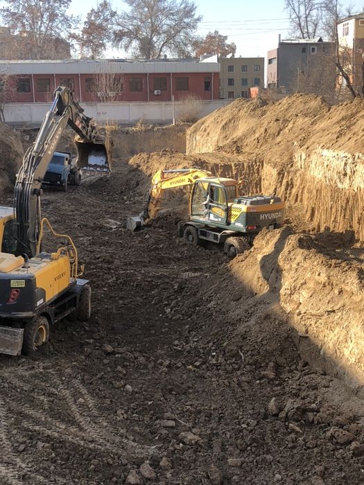 Услуга Экскаватора с гидромолотом