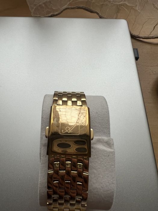 Часовник Adriatica