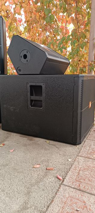 Jbl aparatura kafe va barlar uchun tuyxonalar uchun eng originali