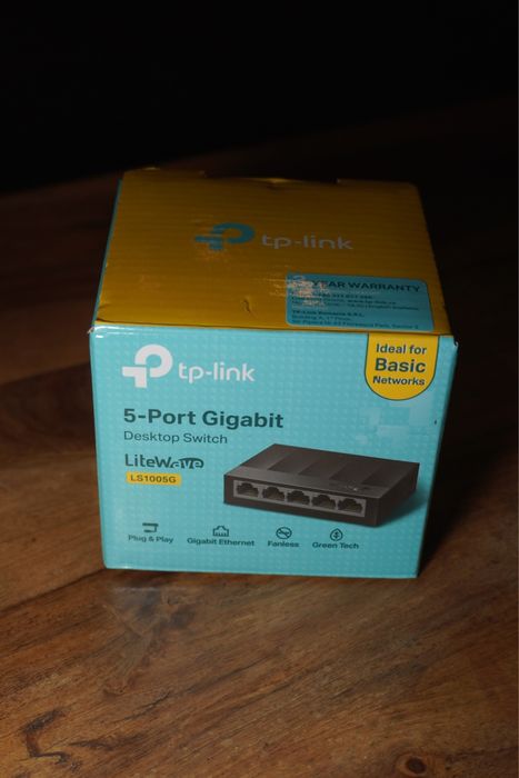 TP-Link LiteWave LS1005G – 5-Port Gigabit Switch – Gigabit Ethernet