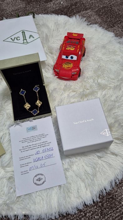 Bratara Van Cleef & Arpels Blue Motifs tip marmura