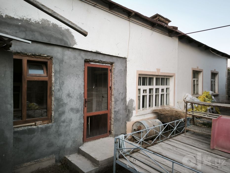 Продам дом в 1 Азотчике