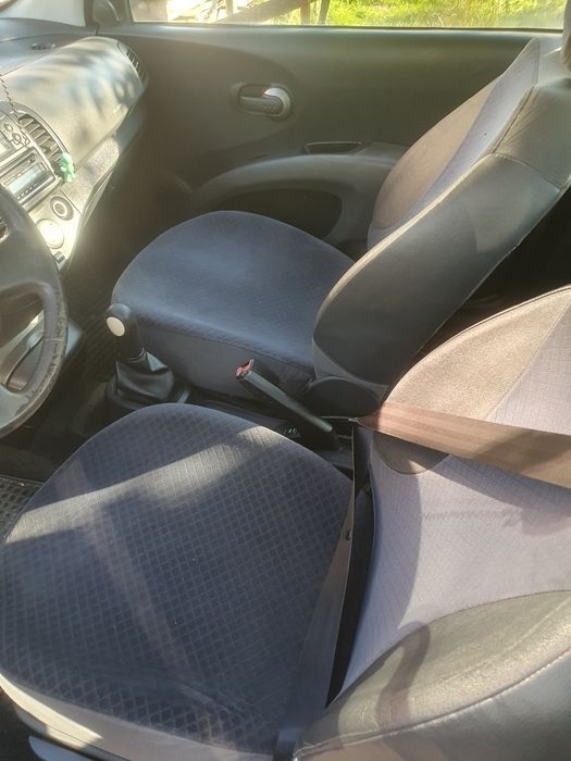 vând Nissan Micra 1.2 benzina