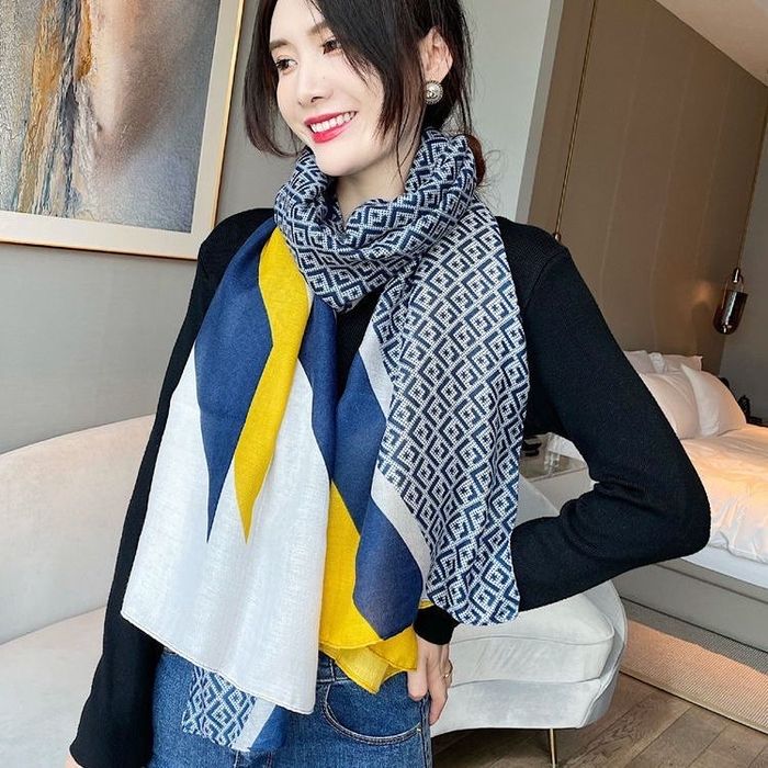 Шарф женский