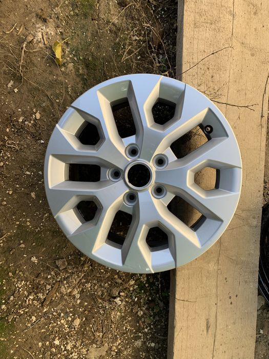 Janta aliaj Dacia Duster R17/R16 an 2018/2019/2020/2021/2022/2023/2024