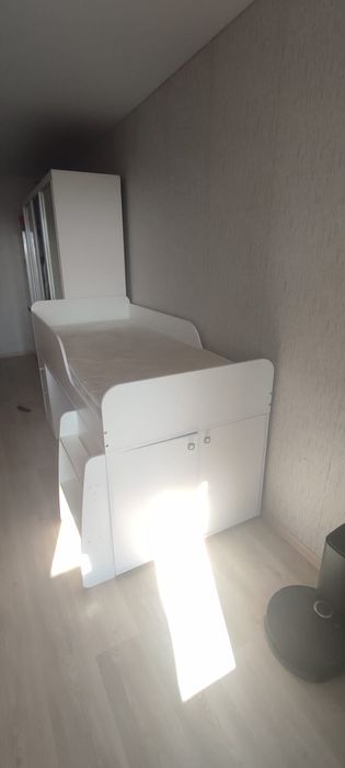 Продам кровать 3 в 1