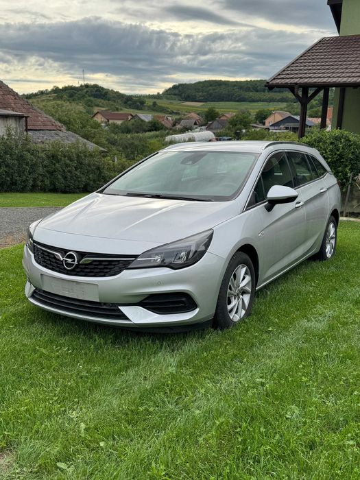 Opel Astra 1.7 TDI din 2014
