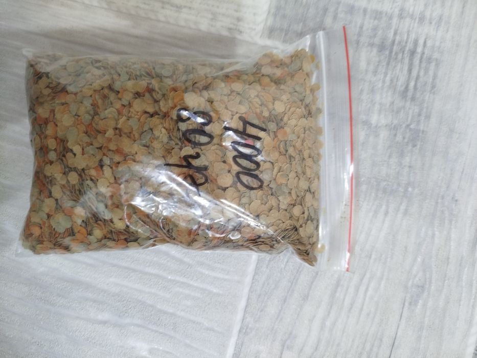 Продам корм для рыбок