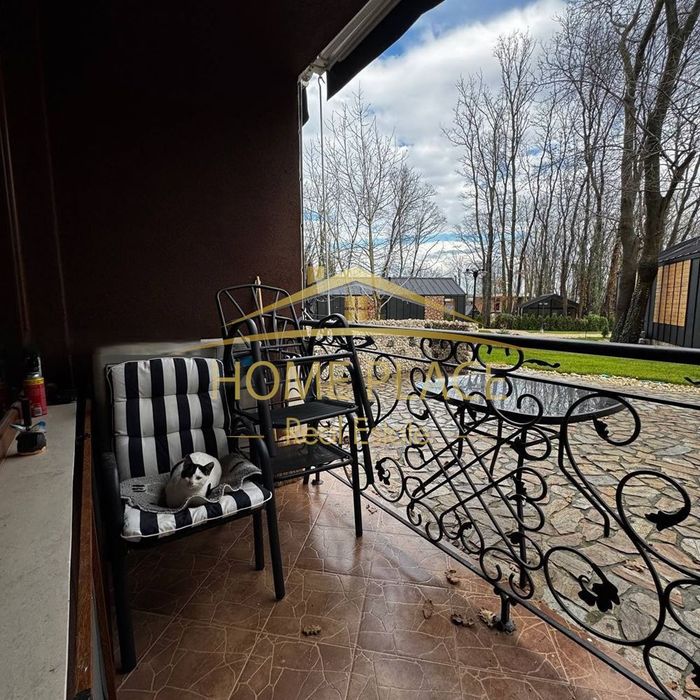 Двустаен - Кабакум