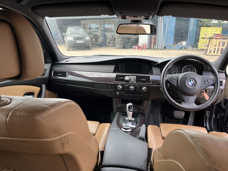 BMW E60 520d 177кс FACELIFT на части