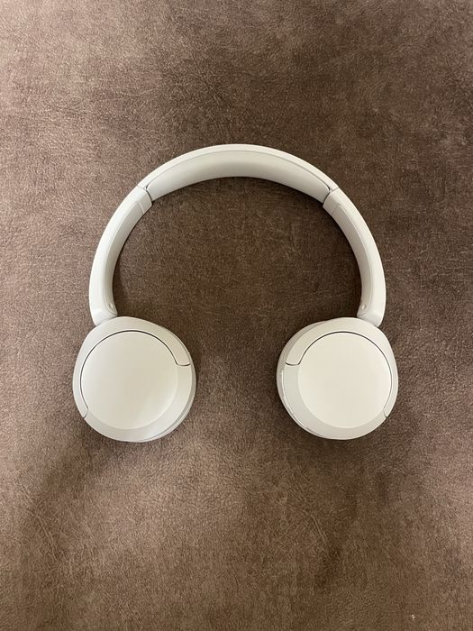 Продам наушники Sony wh ch 520
