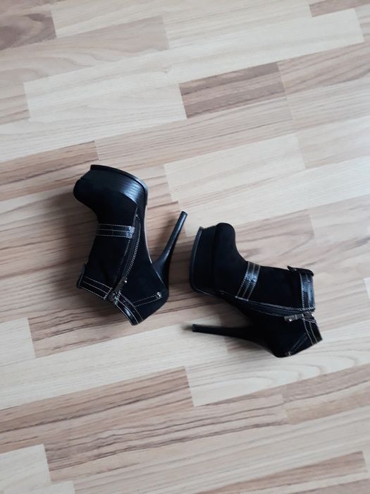 Botine Glossi piele naturală interior și exterior!