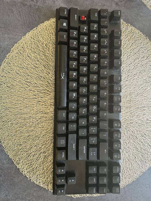 Механическая клавиатура Hyper x alloy fps