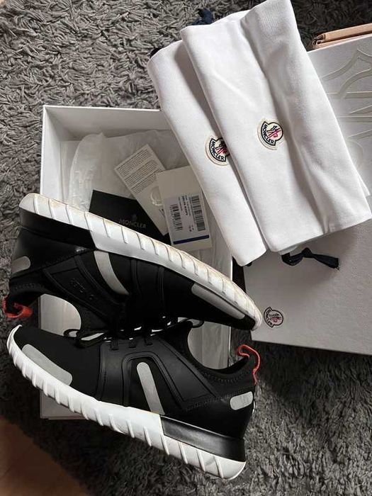 Moncler обувки sneakers 100% оригинал