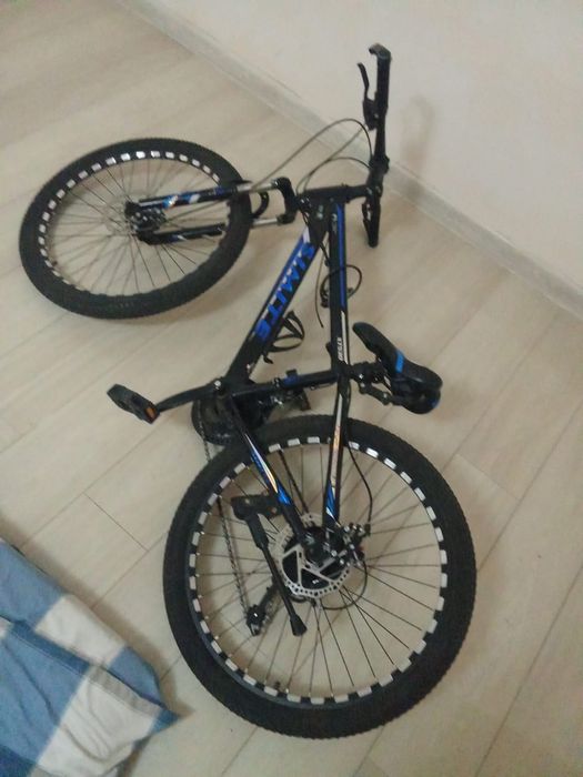 Велосипед отлично состояние.