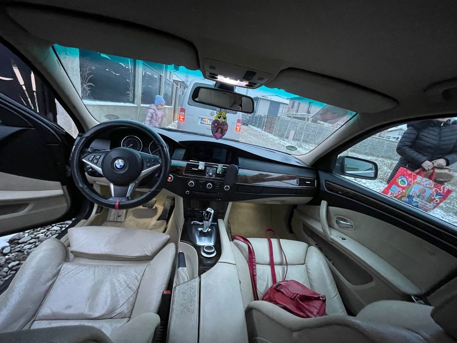 Vând BMW seria 5 e60 Facelift