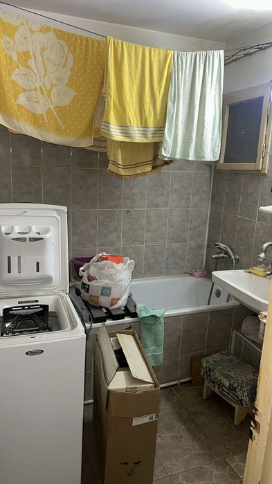 Vand apartament 3 camere Sublocotenent Popa, Rahova