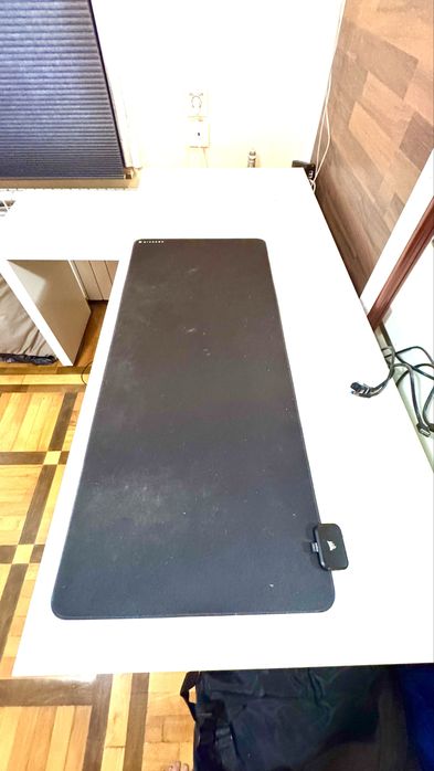 Бюро /MALM-Ikea/