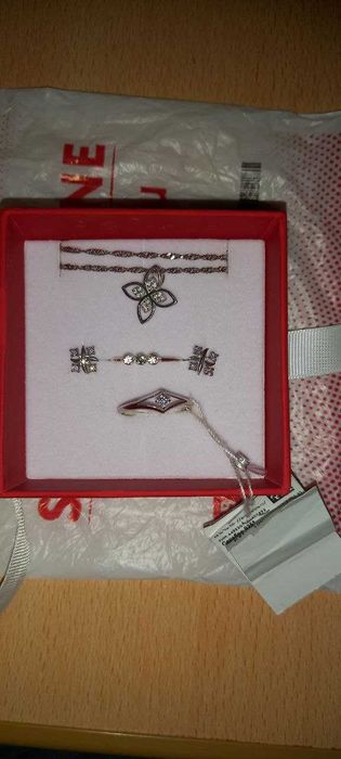 Ювелирное изделие.