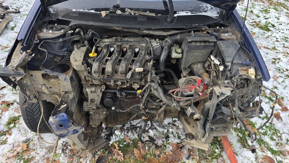 На части Рено Меган 2 1.6 16v 113 Renault Megane бензин