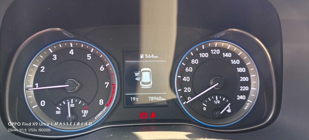 vand hyundai kona 2020 rosie stare foarte buna,prim proprietar 78960km