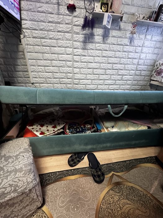 Продам Кровать пуфик