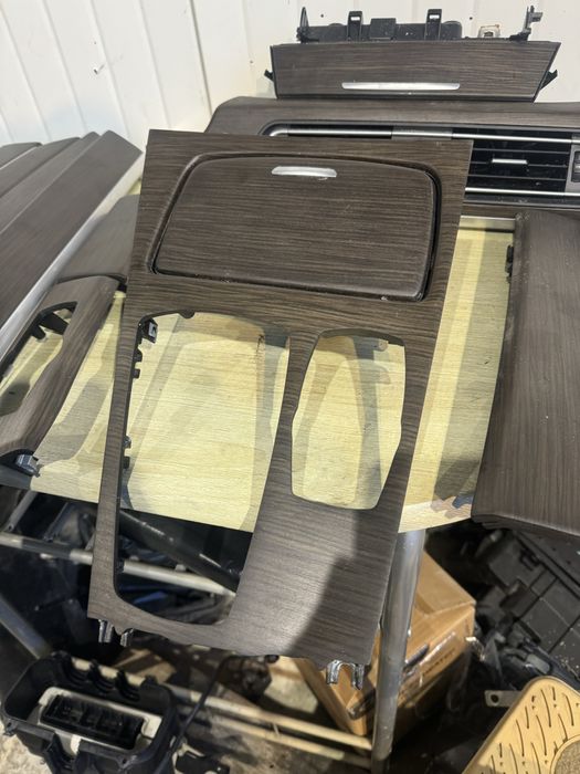 Интериорни лайстни бмв ф01 ф02 bmw f01 f02 laistni