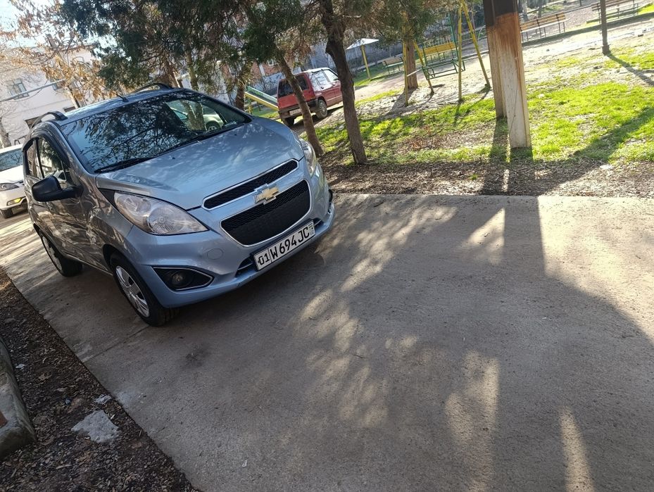 Спарк 1пазитсия кандитсанери бор гази бор аформленияга